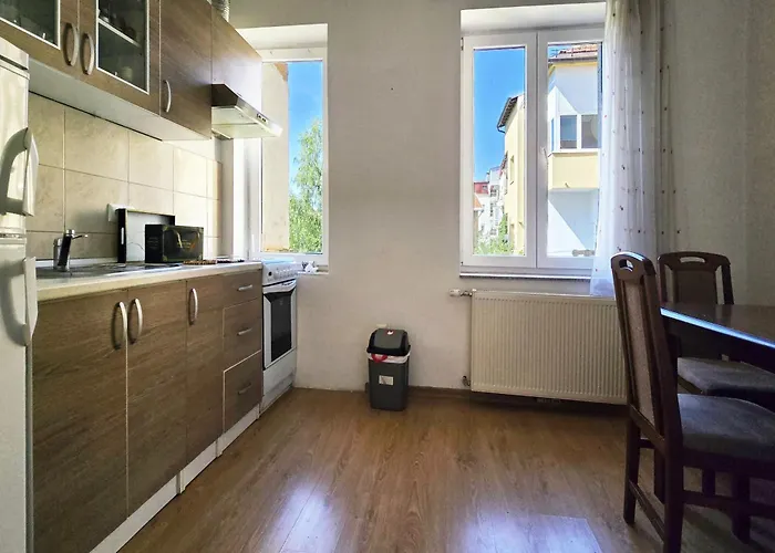 Park - Center - Free Parking Apartament *